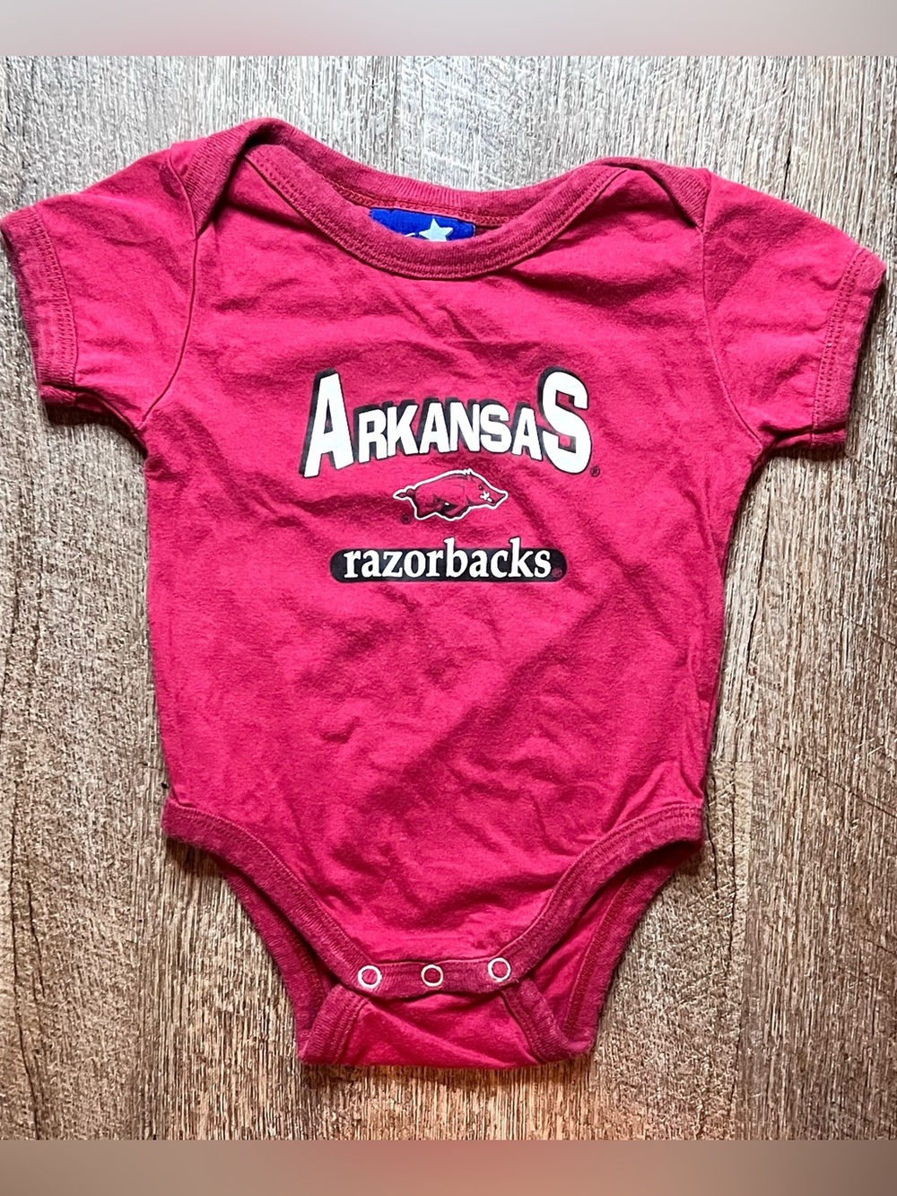 Arkansas Razorbacks Baby Boys 6-9M Red One Piece Bodysuit NCAA